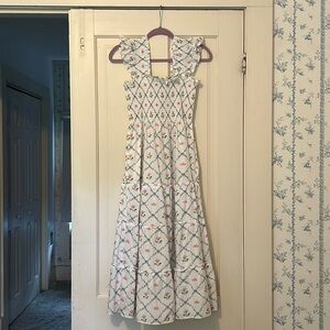 Hill House Home Ellie Nap Dress in Butterfly Trellis print. Small
